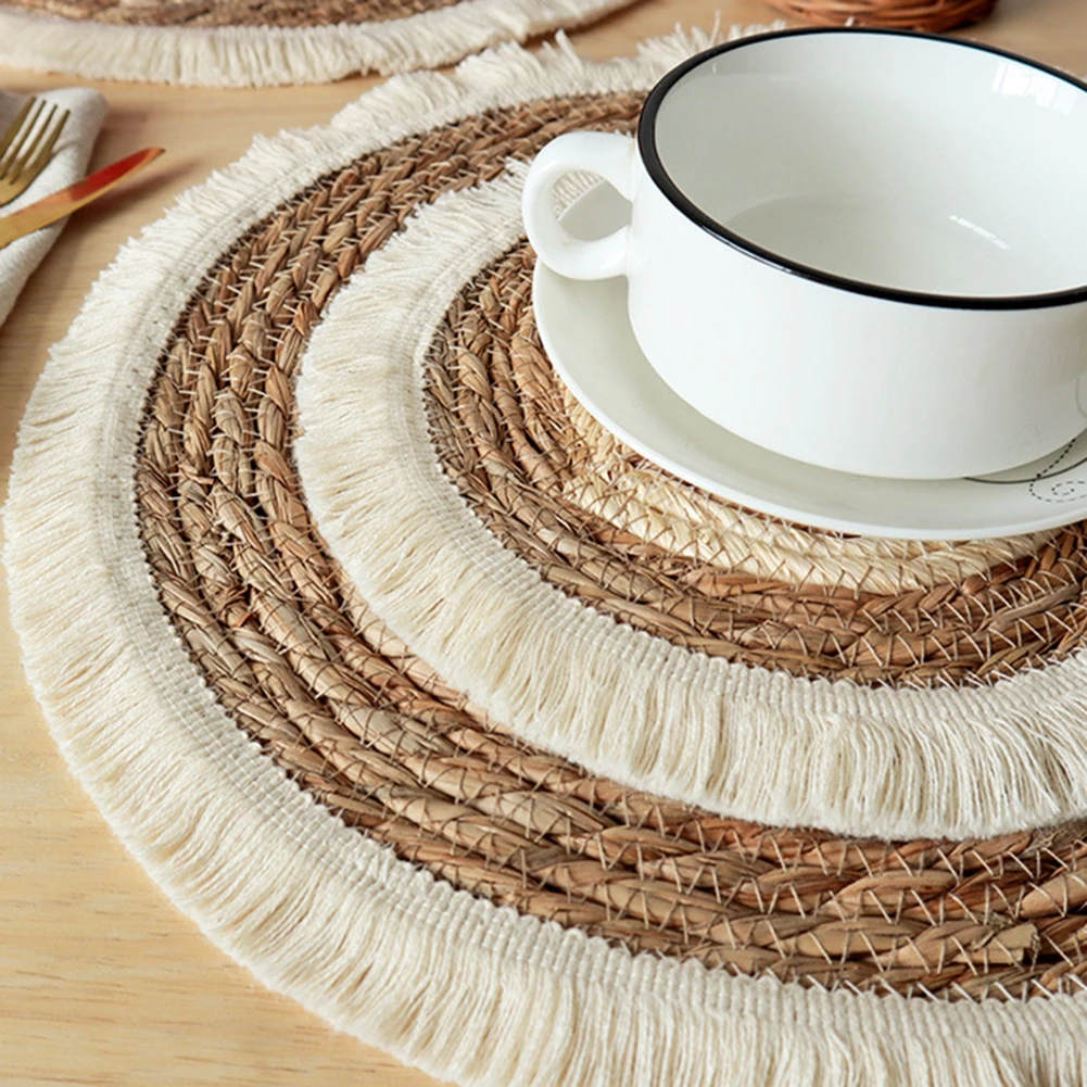 kf-S34270da3a0da40dbb5c16a978fcbd4dff-25-38cm-Round-Natural-Wicker-Cotton-Woven-Tassels-Placemat-Plate-Water-Straw-Braided-Tablemats-Rattan-Weave