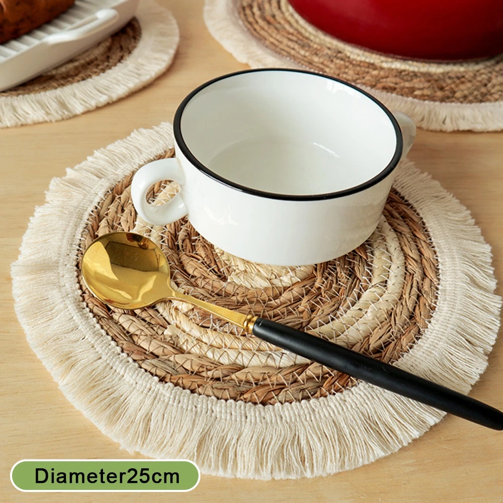 kf-S37ee77171d1d4d248f4b02501feb5acbQ-25-38cm-Round-Natural-Wicker-Cotton-Woven-Tassels-Placemat-Plate-Water-Straw-Braided-Tablemats-Rattan-Weave
