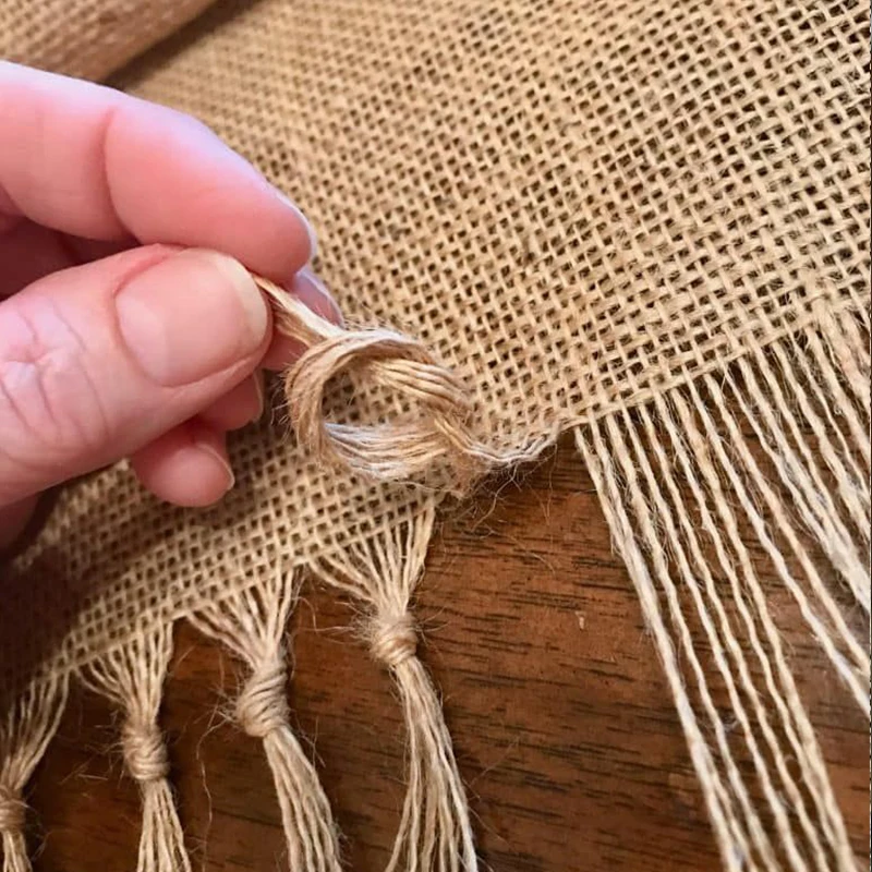 kf-Sfca8b4c94b194aaab66ecf7f29ffef1a1-Natural-Jute-Tablerunner-Tassel-for-Christmas-Home-Table-Decoration-Table-Flag-Cloth-Wedding-Decoration-Table-Runner